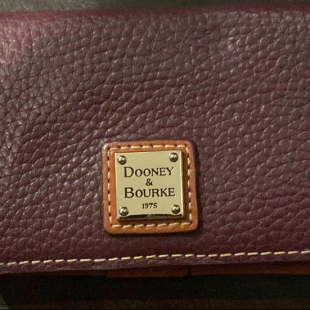 Dooney and Bork small wallet
